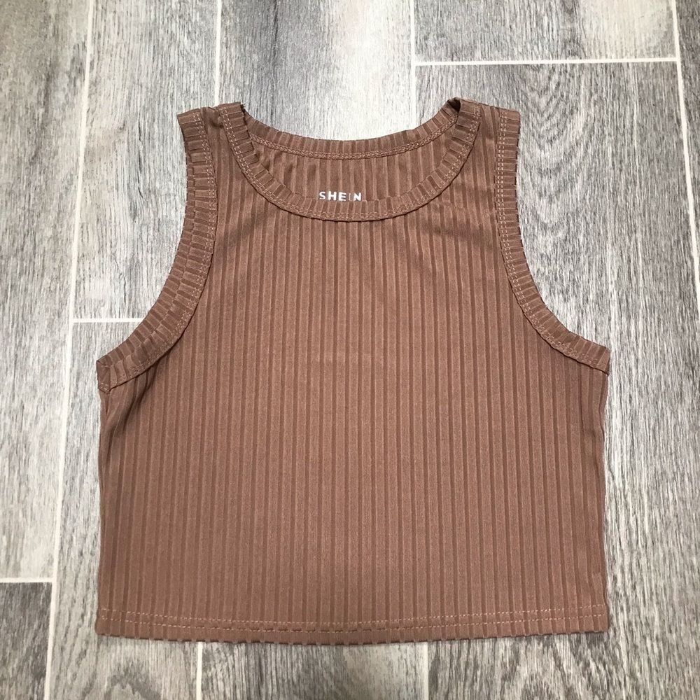 **3/$15** Brown Ribbed Knit Crew Neck Crop Sleeveless Top